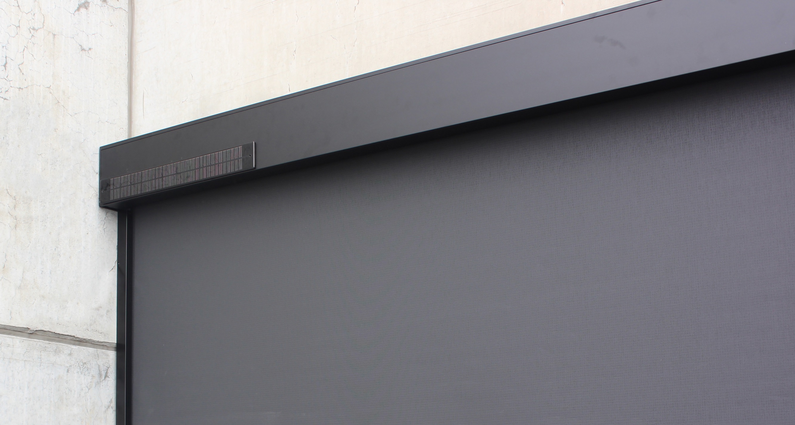 SUYS Systems Solar screen - Zonwering op zonne-energie